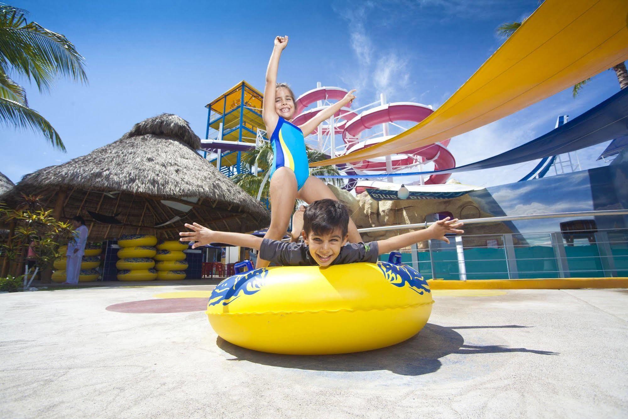 Splash Inn Nuevo Vallarta & Parque Acuatico 外观 照片