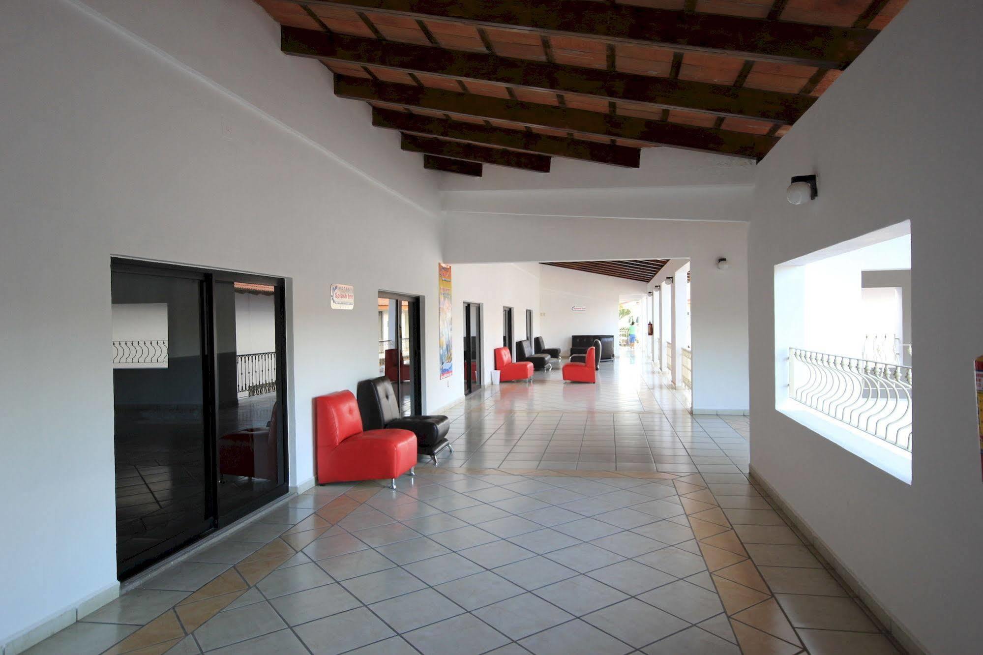 Splash Inn Nuevo Vallarta & Parque Acuatico 外观 照片