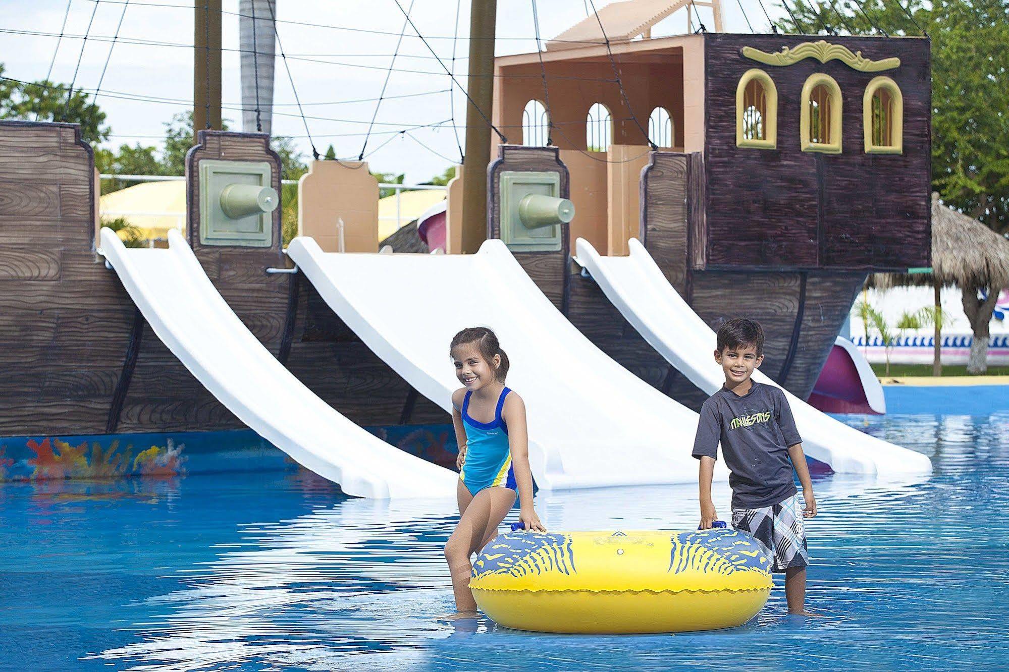 Splash Inn Nuevo Vallarta & Parque Acuatico 外观 照片