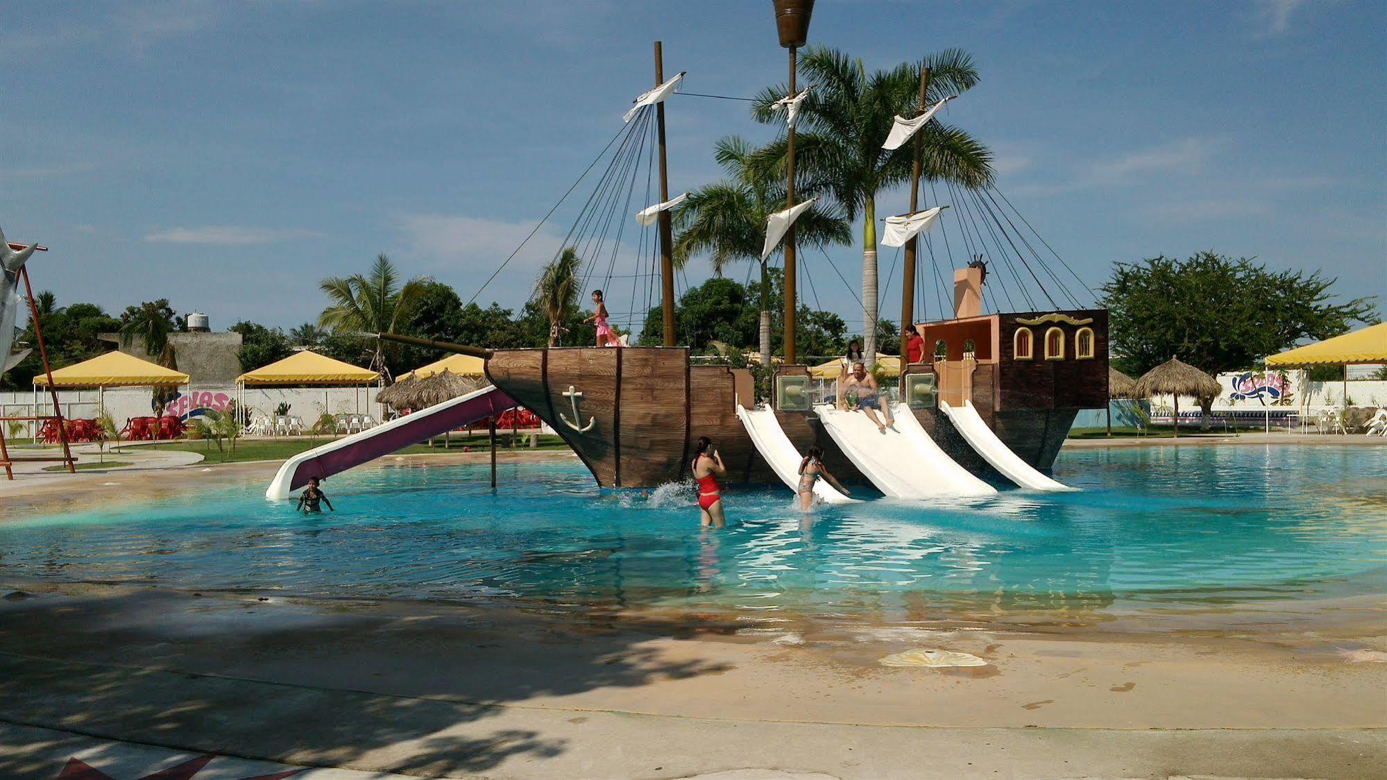 Splash Inn Nuevo Vallarta & Parque Acuatico 外观 照片
